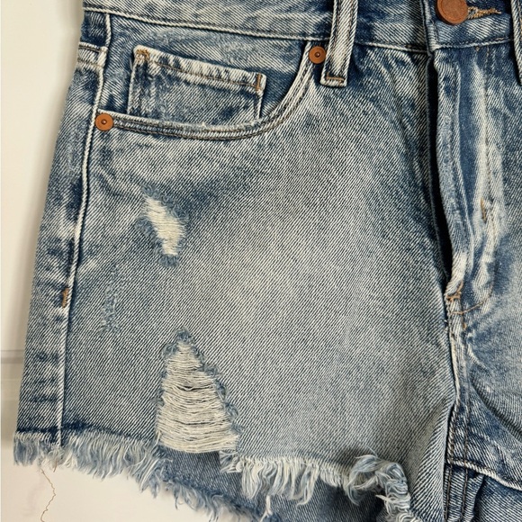 BLANKNYC Women’s Hollyweird Frayed Hem Denim‎ Shorts Distressed Blue Size 25 - Picture 7 of 12